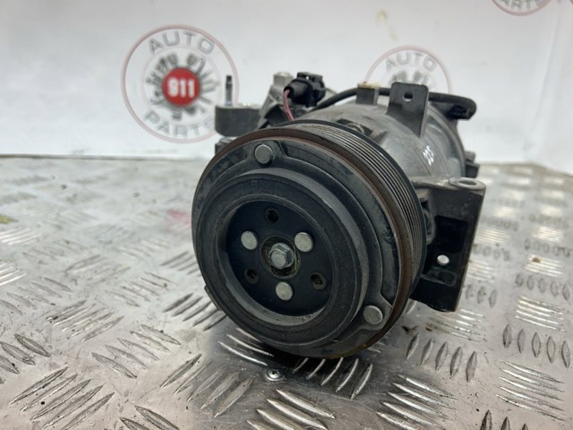 Компрессор кондиционера 926001CB1C NISSAN