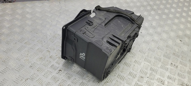 Крепление аккумулятора AG9N10723AC LAND ROVER