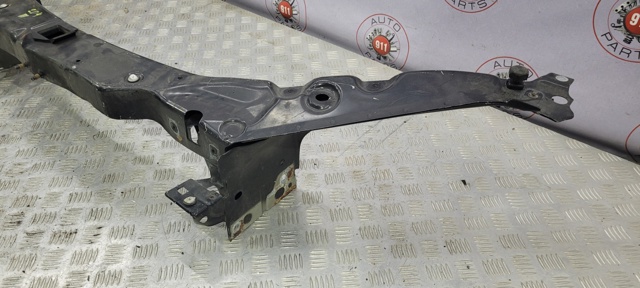 C2Z16114 JAGUAR Суппорт радиатора верхний (монтажная панель крепления фар) купить в Полтава