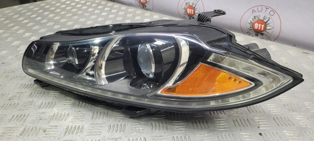 Вставка фары левой C2Z31435 JAGUAR