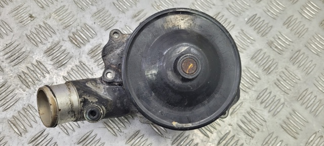 Насос водяной C2Z31587 JAGUAR