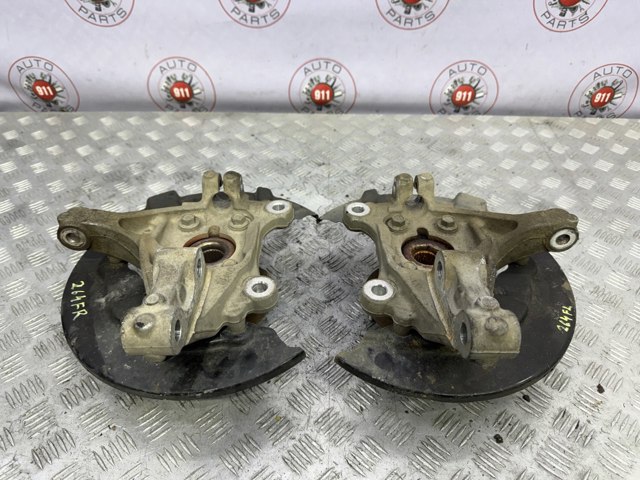 Цапфа - поворотный кулак передний, правый DG9Z3K185B FORD