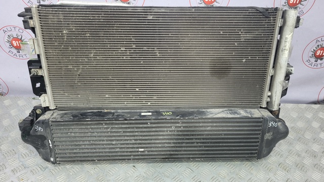 Радиатор DG9Z8005E FORD
