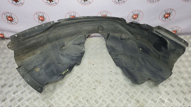 Подкрылок переднего крыла, правый DP5Z16102A FORD