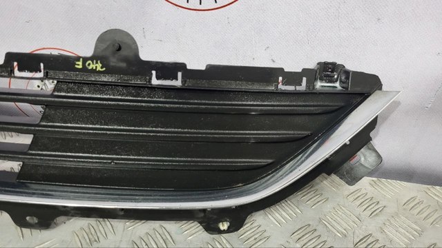 DP5Z17K945BA Решетка бампера переднего купить Ровно