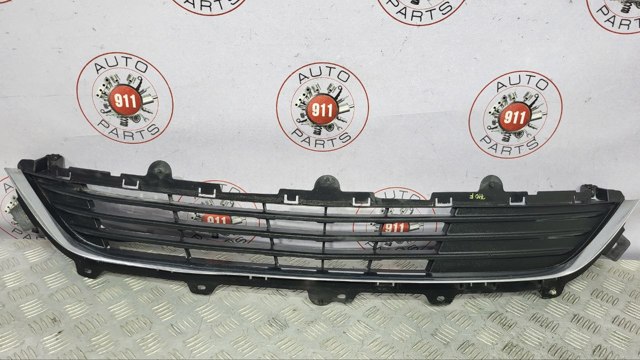 Решетка переднего бампера DP5Z17K945BA FORD