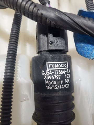 FJ5Z17618A Бачок омывателя стекла купить Ужгород