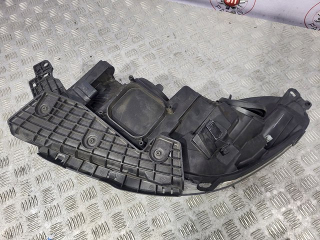 GJ5Z13008N Правая фара купить Чернигов