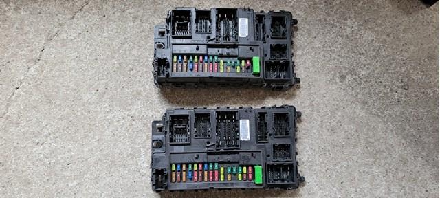 Блок предохранителей и реле GU5Z15604H FORD