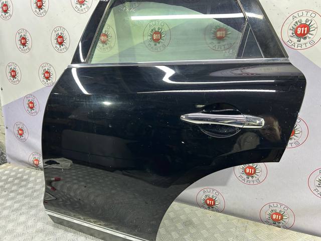 Дверь пассажирская задняя левая HBA0A1BAMA NISSAN