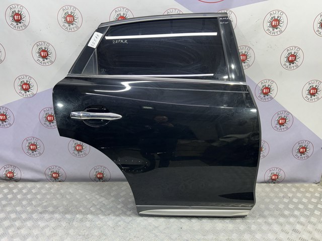 Задняя правая дверь HBA0M5UBMA NISSAN