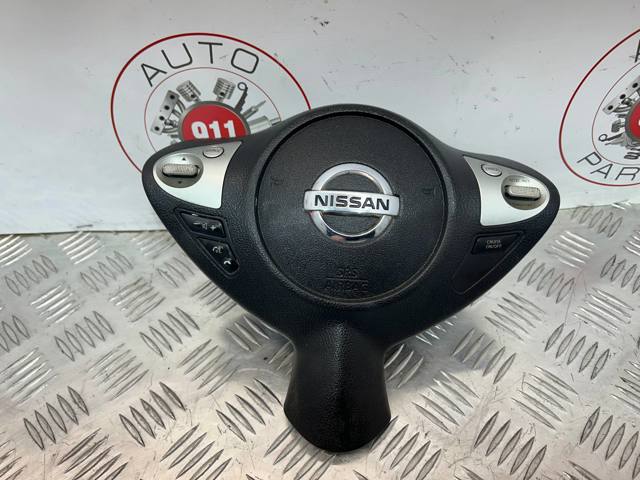 Подушка безопасности водителя K85101KM1A NISSAN