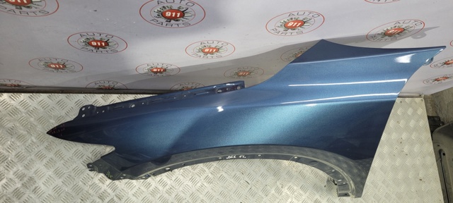 KB7W52211 Крыло переднее левое купить Николаев