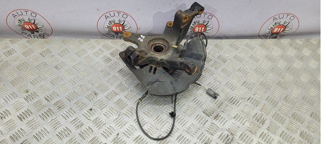 Цапфа поворотного кулака L20633020 MAZDA