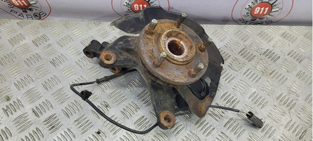 L20633030 MAZDA Цапфа (поворотный кулак) передний левый купить в Тернополь
