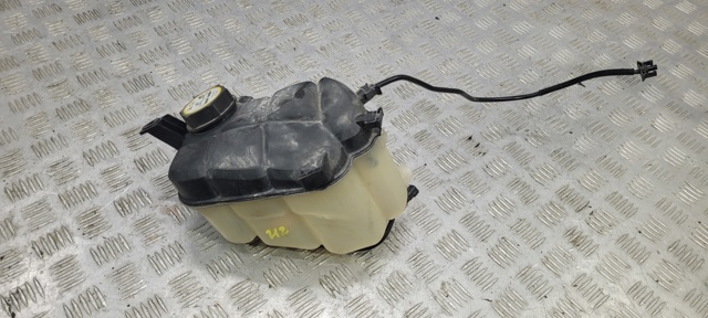 Бачок расширительный LR024296 LAND ROVER