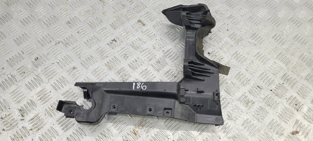 Подставка аккумулятора (АКБ) LR024378 LAND ROVER