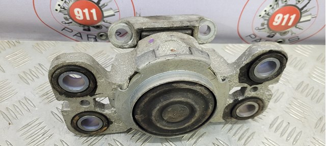 LR024738 Подушка коробки передач купить Черновцы