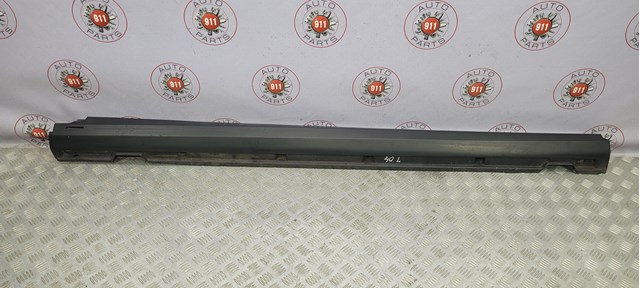 Накладка наружняя (молдинг) порога, левый LR027283 LAND ROVER