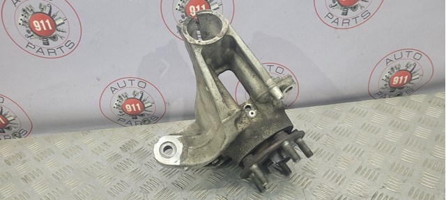 LR044017 LAND ROVER Цапфа (поворотный кулак) передний правый купить в Житомир