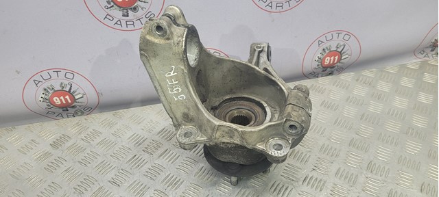 LAND ROVER LR044017 Цапфа передняя правая в наличии Ирпень