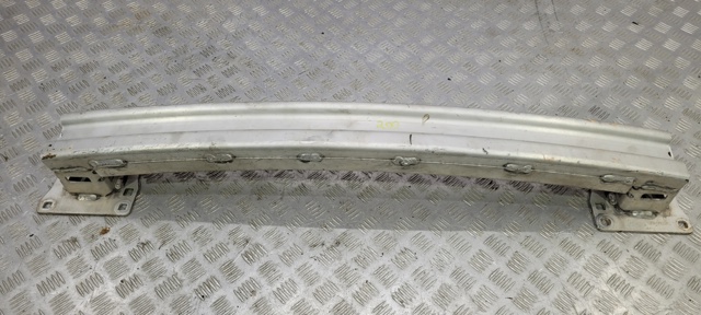 Буфер бампера заднего LR044061 LAND ROVER