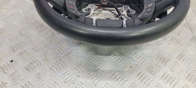 LR047921 LAND ROVER Руль купить в Запорожье