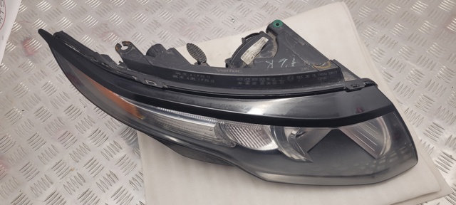LR048045 LAND ROVER Правая фара купить в Ужгород