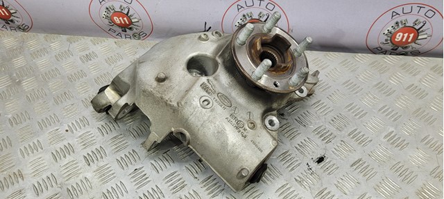 LR060772 LAND ROVER Цапфа (поворотный кулак) задний левый купить в Черкассы