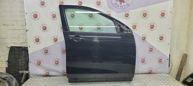 LAND ROVER LR061282 Дверь передняя правая в наличии Сумы