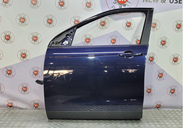 Передняя левая дверь LR061283 LAND ROVER