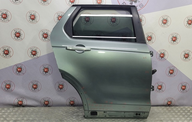 LR061284 LAND ROVER Дверь задняя правая купить в Хмельницкий