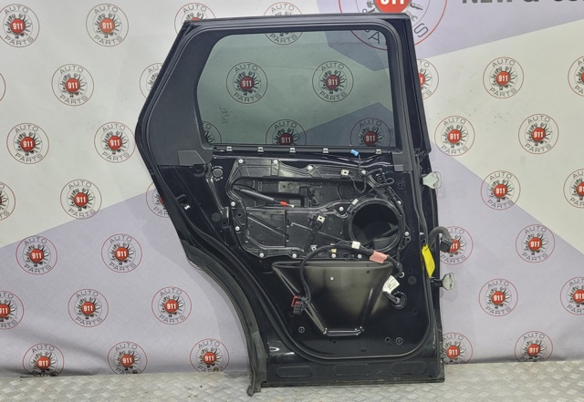 LAND ROVER LR061285 Дверь задняя левая в наличии Полтава