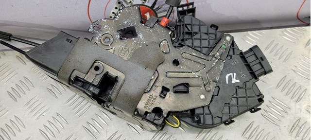 LR078731 LAND ROVER Замок двери передней левой купить в Днепр