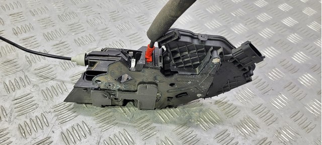 LR078752 Замок двери задней левой купить Черкассы