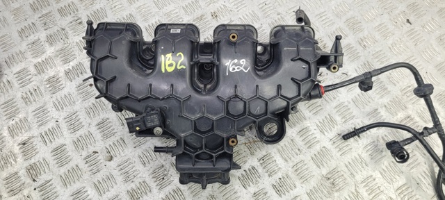 Впускной коллектор LR083482 LAND ROVER