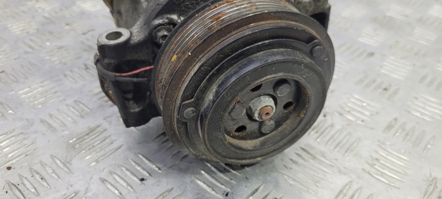LAND ROVER LR086043 Компрессор кондиционера в наличии Хмельницкий