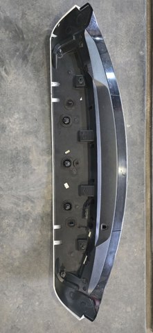 LAND ROVER LR094264 Спойлер багажника (двери 3/5-й задней) в наличии Киев