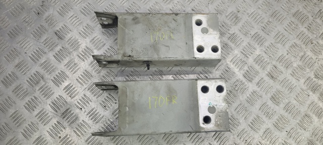 LR110363 LAND ROVER Усилитель бампера переднего купить в Хмельницкий
