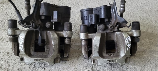 Суппорт тормозной задний правый LR113706 LAND ROVER