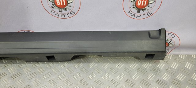 LR128587 LAND ROVER Накладка (молдинг) порога наружная левая купить в Запорожье