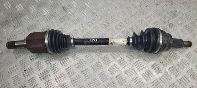 Левая полуось LR181112 LAND ROVER
