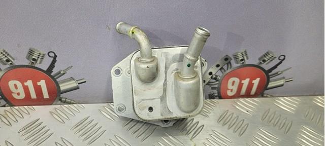 Радиатор масляный PY8W14700 MAZDA