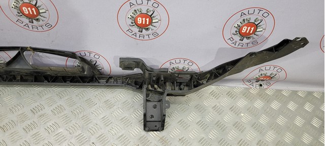 JAGUAR T2H17604 Верхняя рамка радиатора в наличии Черновцы