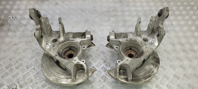 Кулак поворотный левый T2H3174 JAGUAR