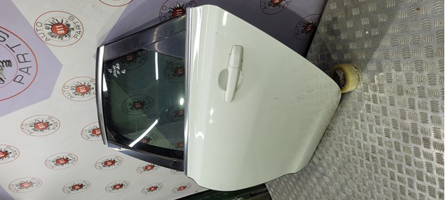 JAGUAR T2H4137 Дверь задняя левая в наличии Харьков