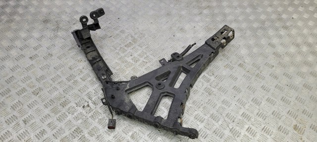 Направляющая заднего бампера, правая T4A13086 JAGUAR