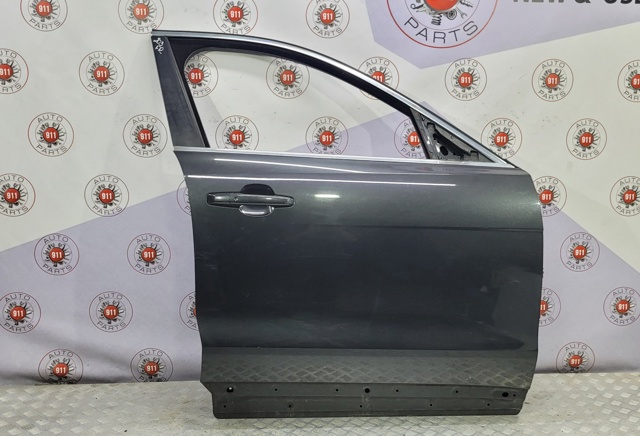 Пассажирская передняя дверь T4A1368 JAGUAR