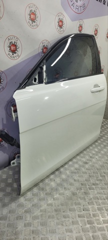 T4N2633 JAGUAR Дверь передняя левая купить в Чернигов