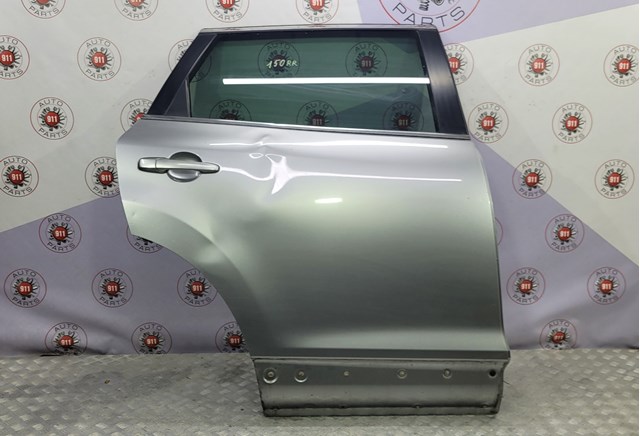 Дверь задняя в сборе TDY17202XM MAZDA